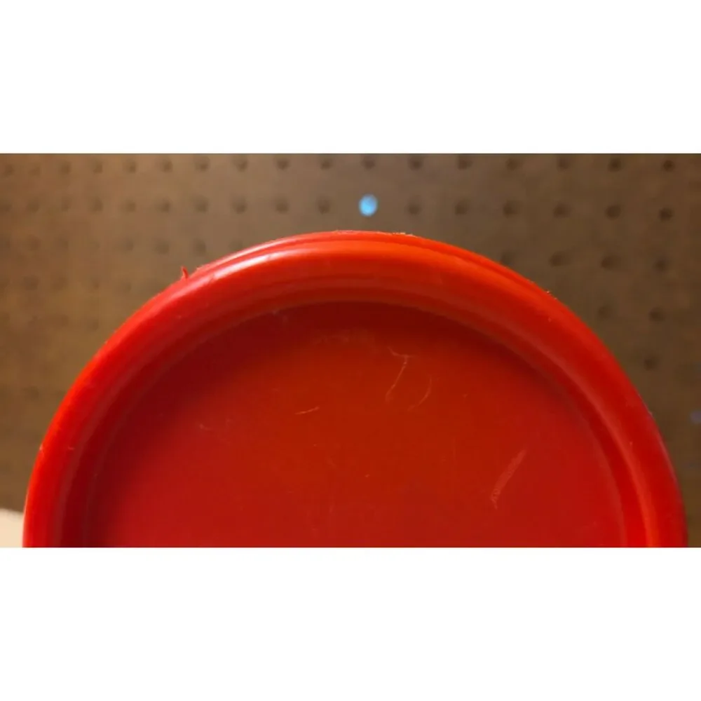 Tupperware Container 1614-2 9 3/4 cups with red solid lid